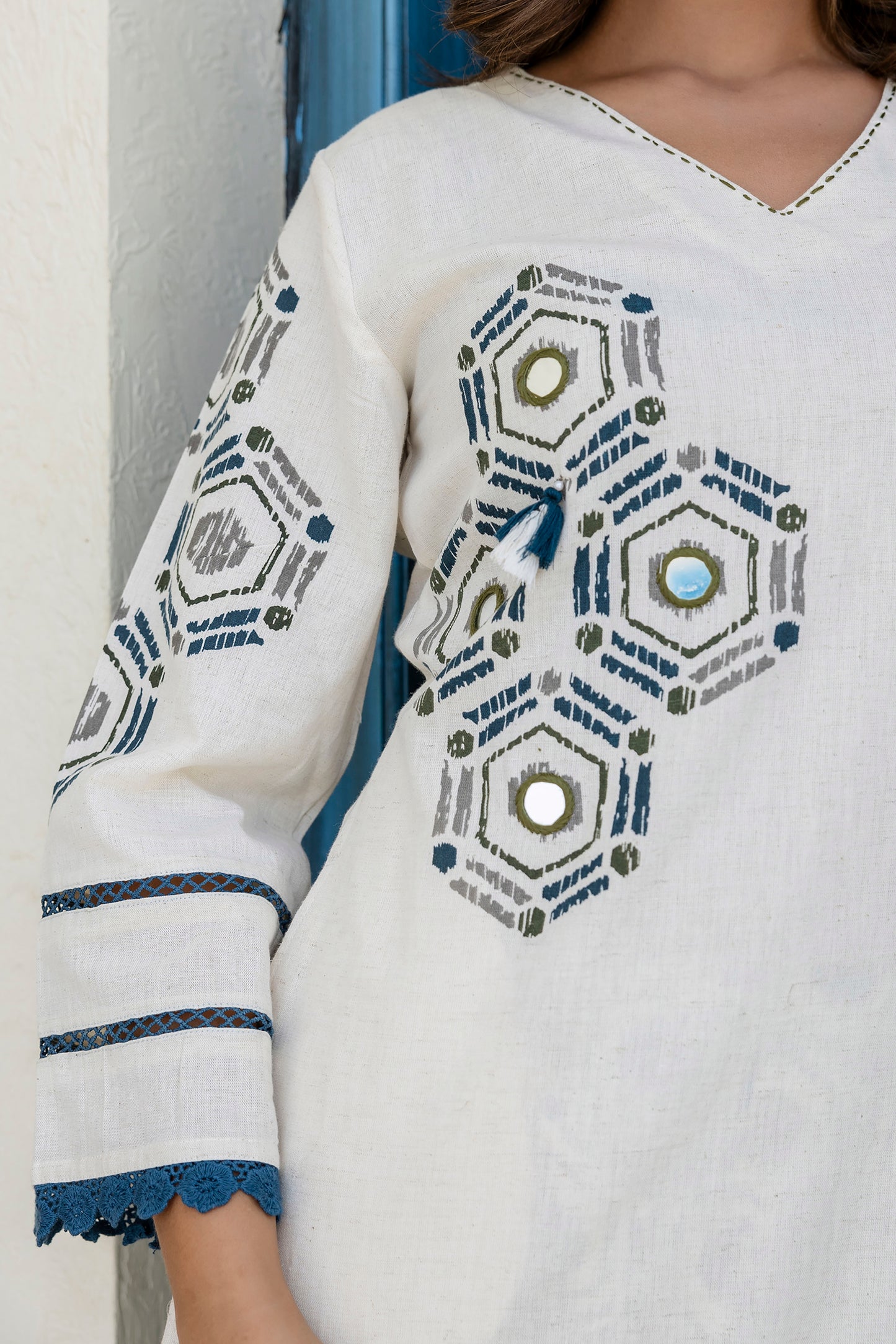 Off White Geometric Palazzo Suit Set with Lace & Mirror