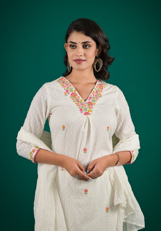 White Solid Straight Pant Suit Set with Border Patch