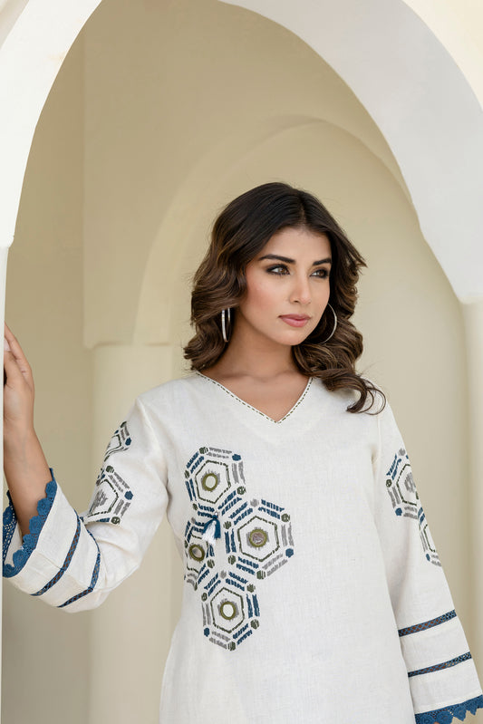 Off White Geometric Palazzo Suit Set with Lace & Mirror