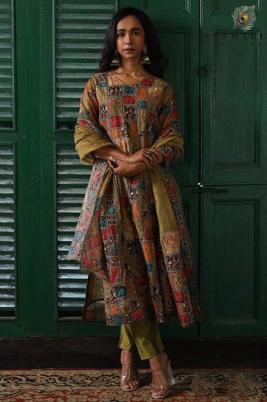 Multicolor Rajwada Chandheri Straight Pant Suit Set