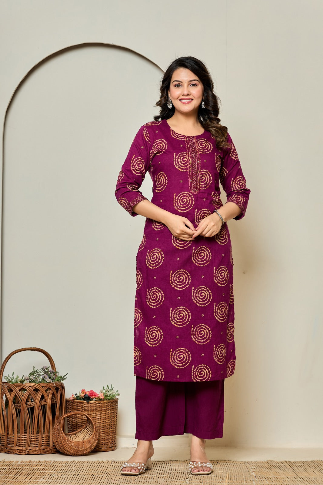 Maroon Geometric Straight Pant Suit Set with Mirror Work
