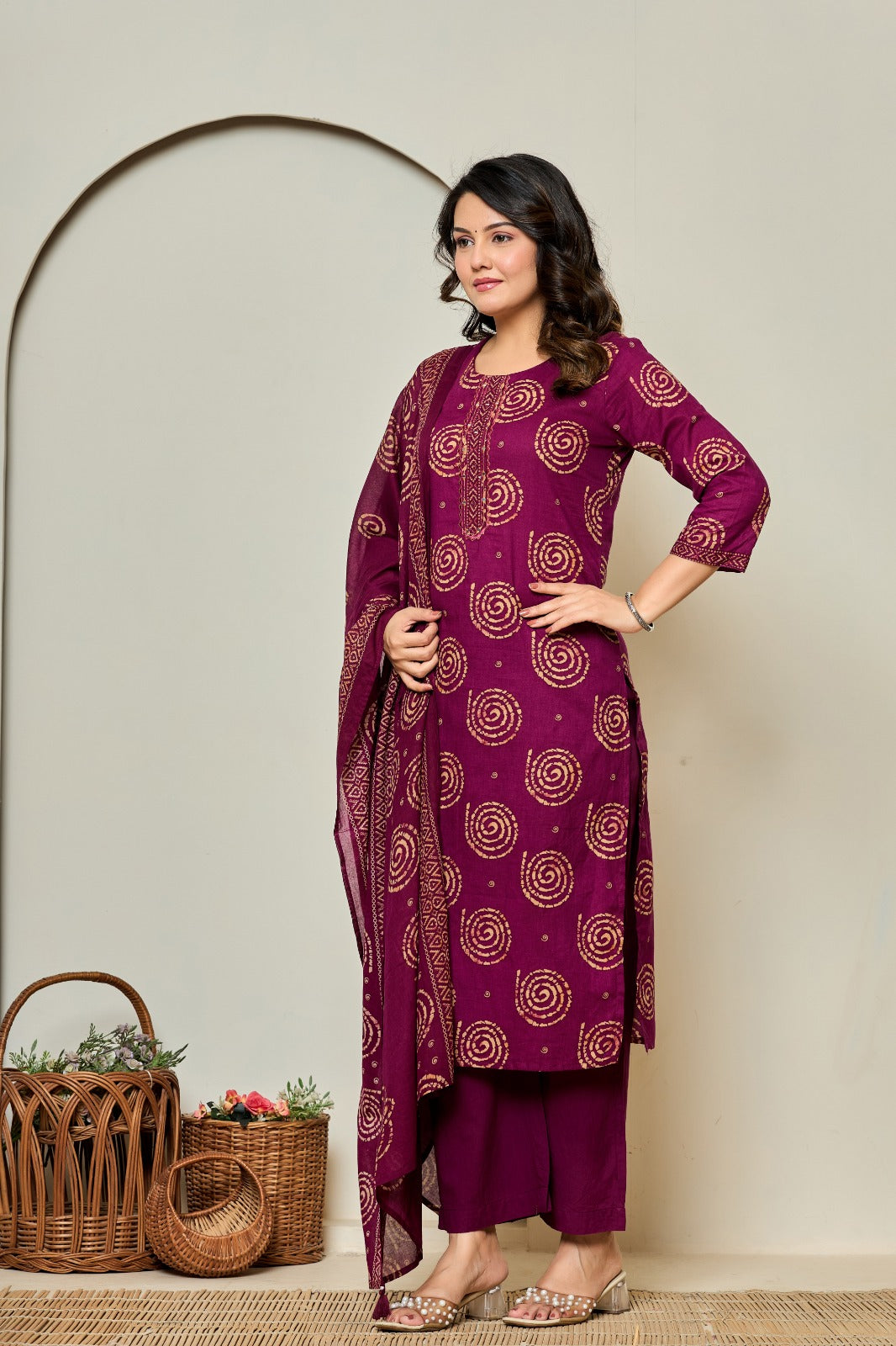 Maroon Geometric Straight Pant Suit Set with Mirror Work