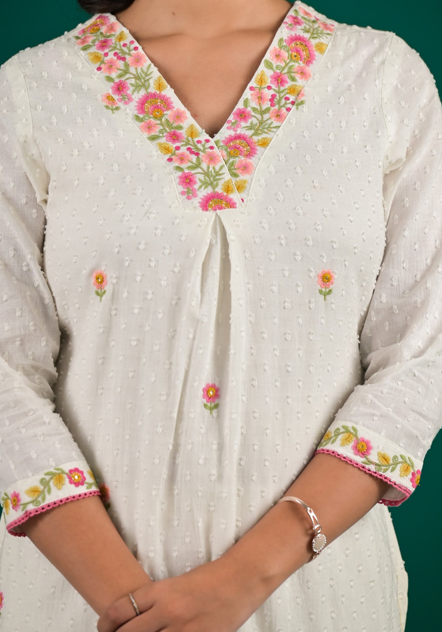 White Solid Straight Pant Suit Set with Border Patch